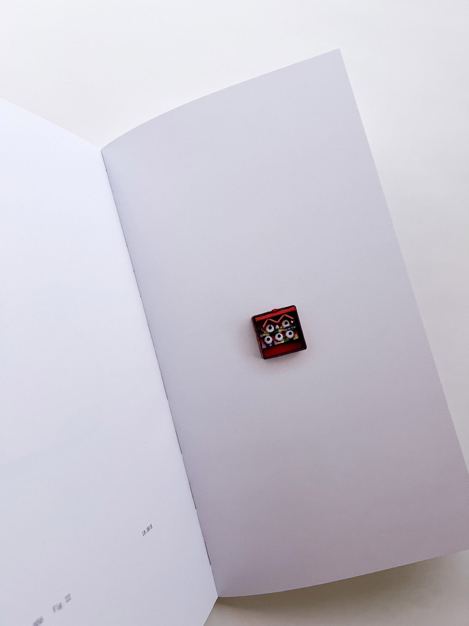THE BOOK OF HOURS / Frida Escobedo