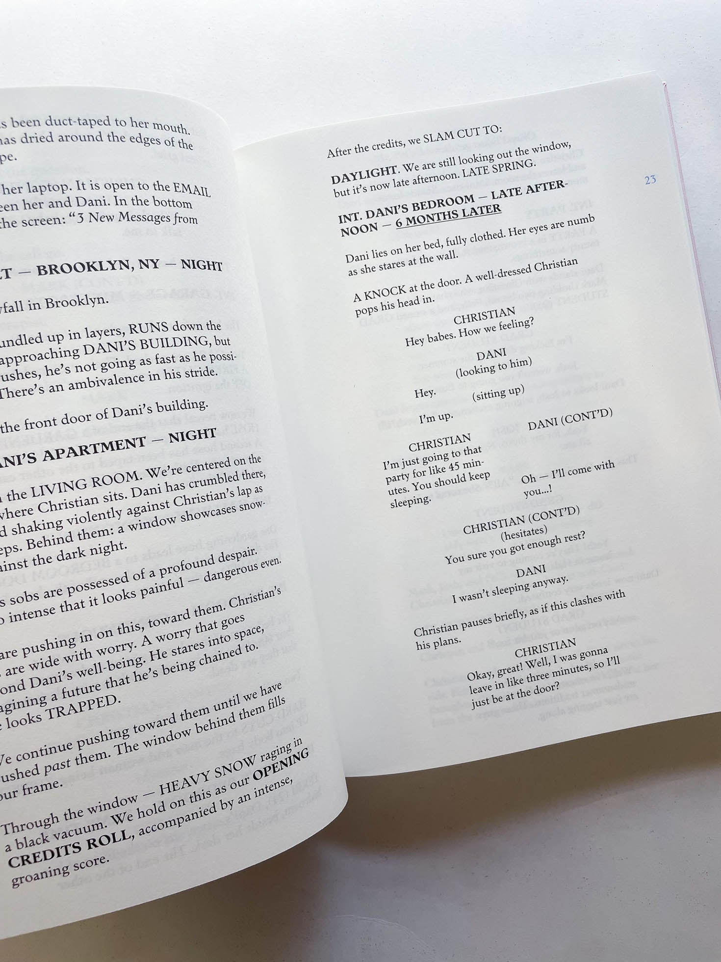 MIDSOMMAR SCREENPLAY BOOK / Ari Aster