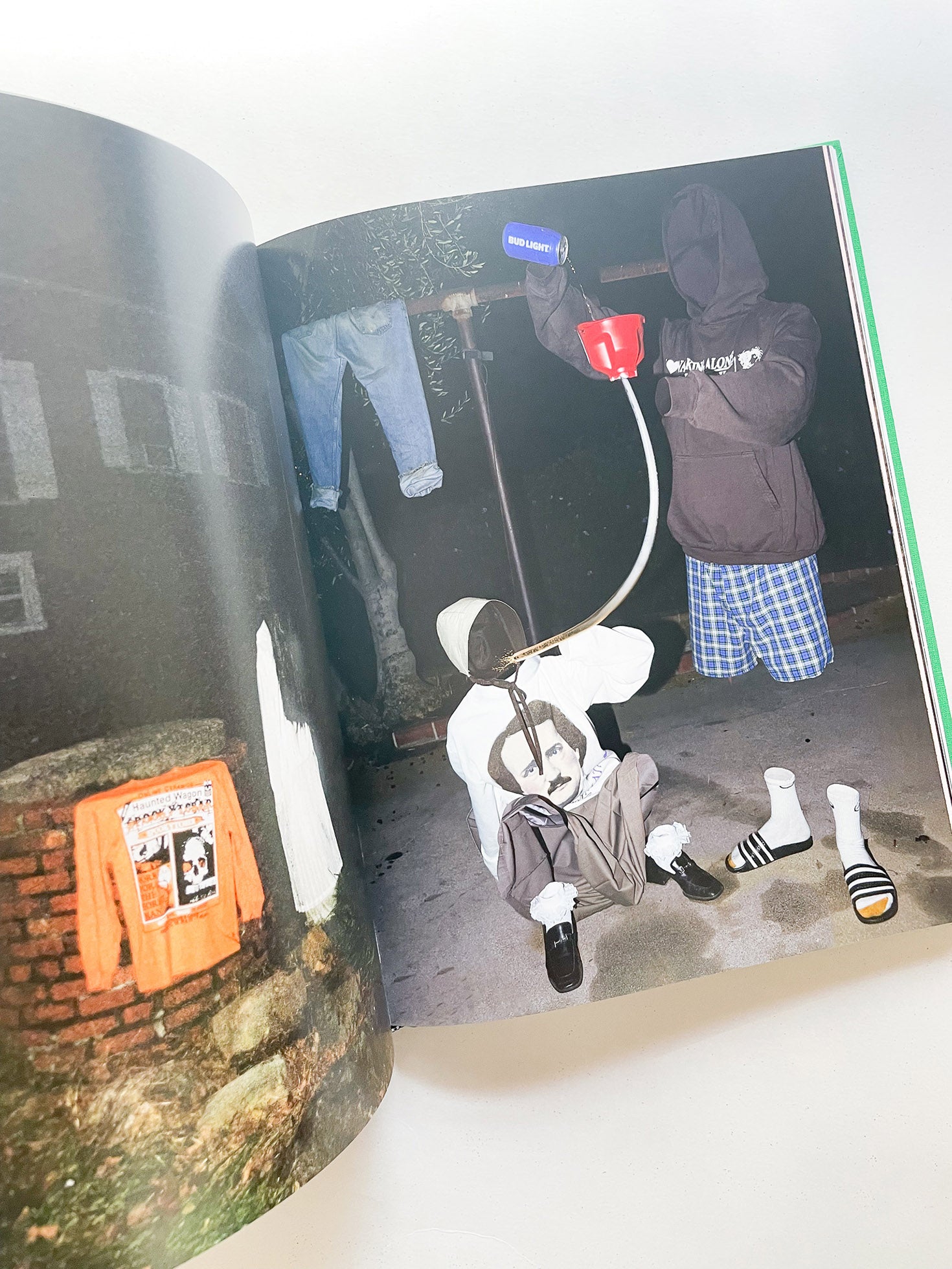 TRICKER’S CABIN: THE ORAL & VISUAL HISTORY OF ONLINE CERAMICS / Online Ceramics