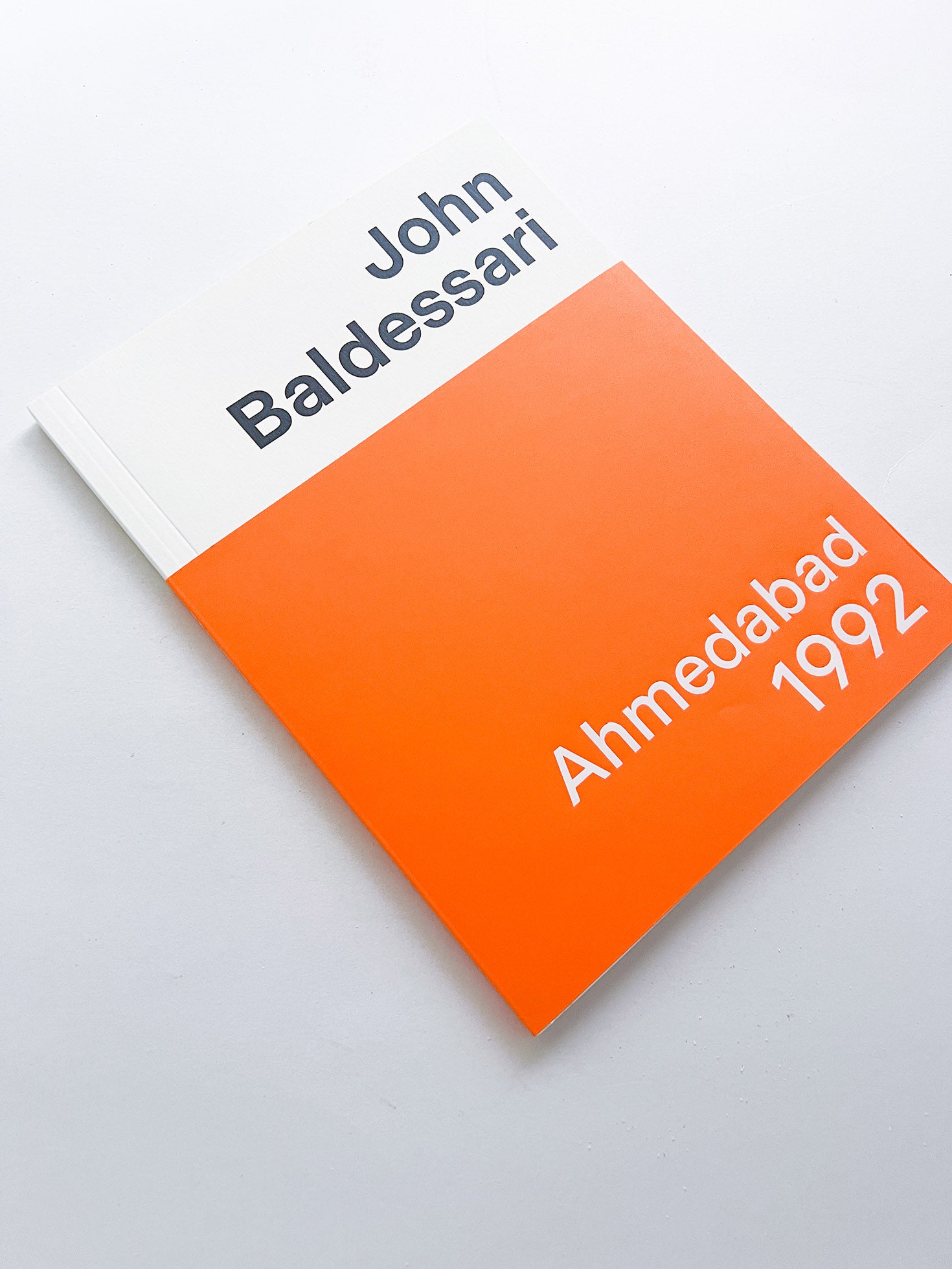 JOHN BALDESSARI: AHMEDABAD 1992 / John Baldessari