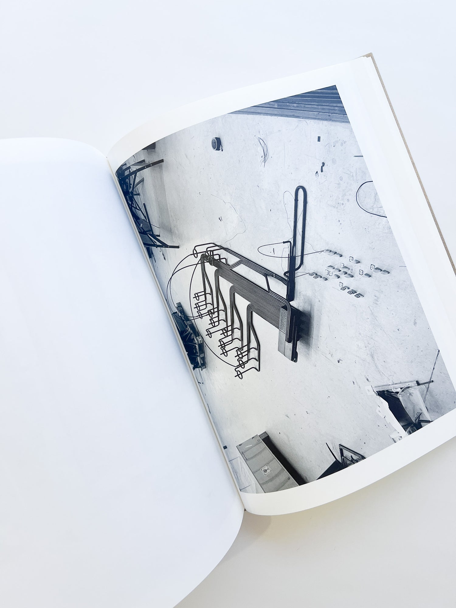 Studio Snapshots / Mark Manders