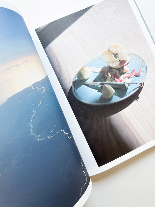 M/E / Rinko Kawauchi [SIGNED]