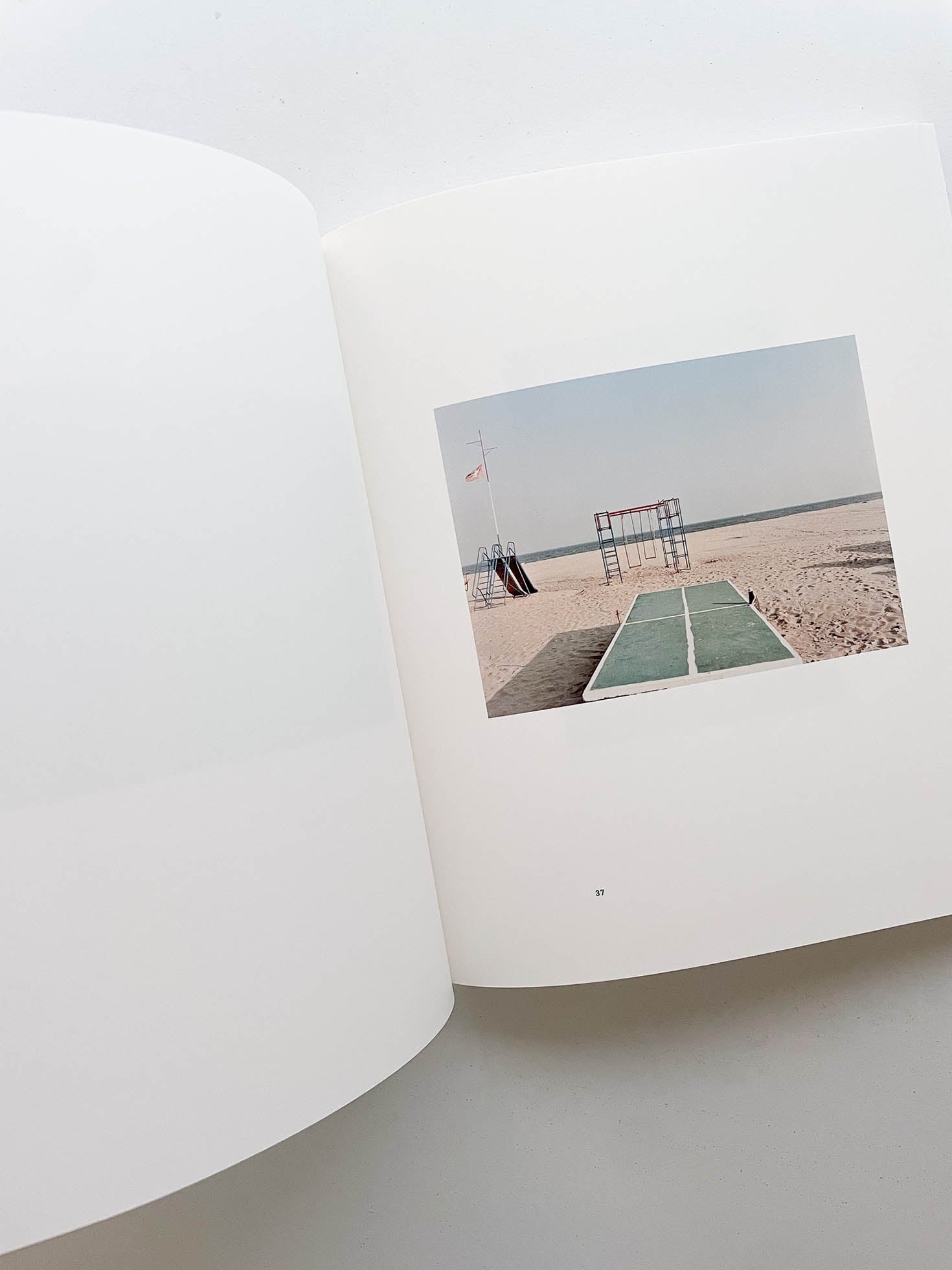 LUIGI GHIRRI: VIAGGI / James Lingwood (ed.)
