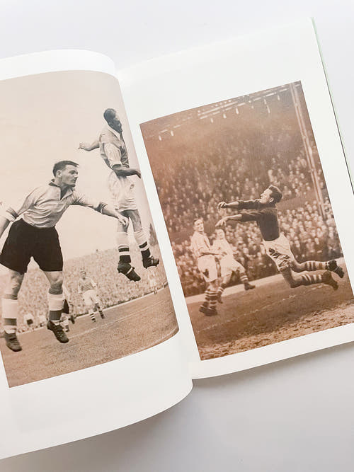 Muddy Dance / Erik Kessels