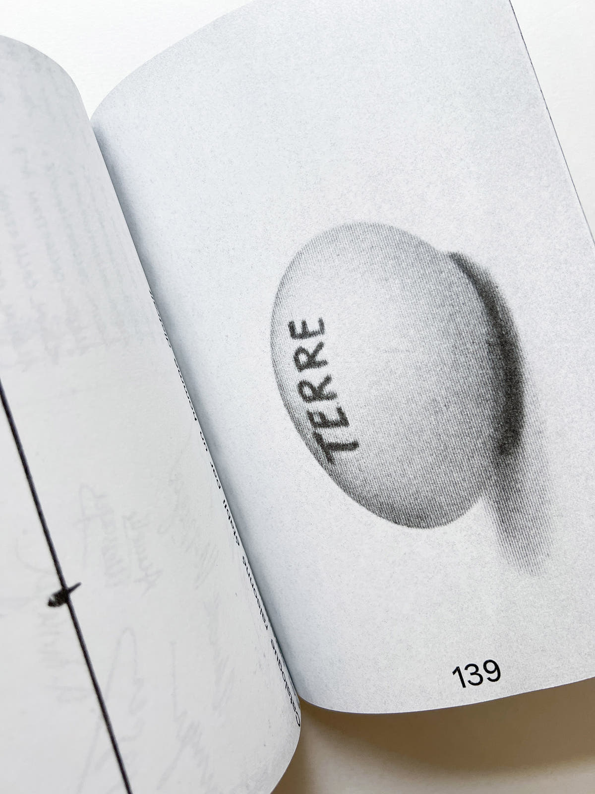 ARTISTES TYPOGRAPHES
