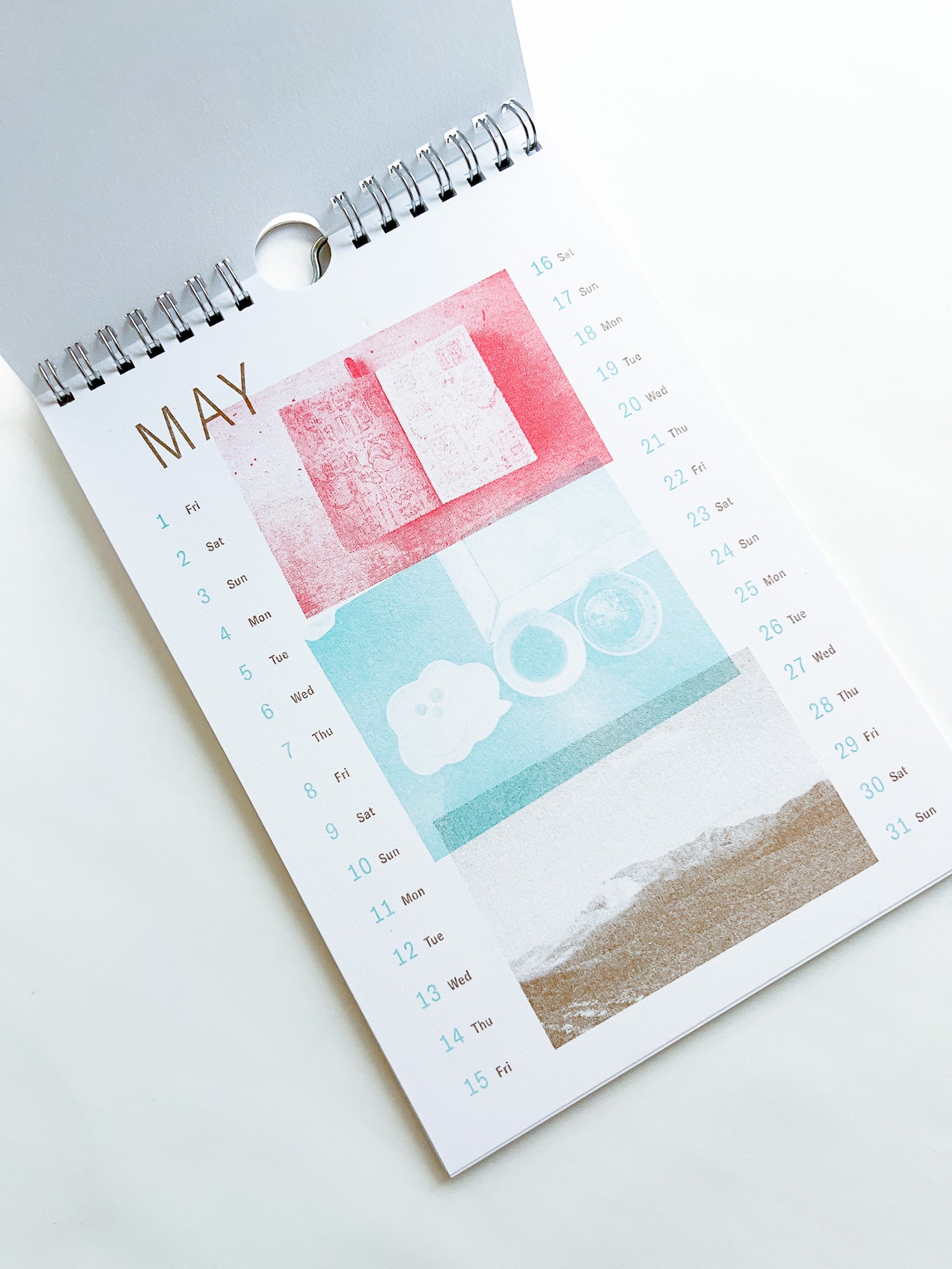 I WAS WALKIN’ & SLEEPIN’ IN 2026 CALENDAR / UMA / design farm