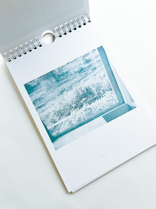I WAS WALKIN’ & SLEEPIN’ IN 2026 CALENDAR / UMA / design farm