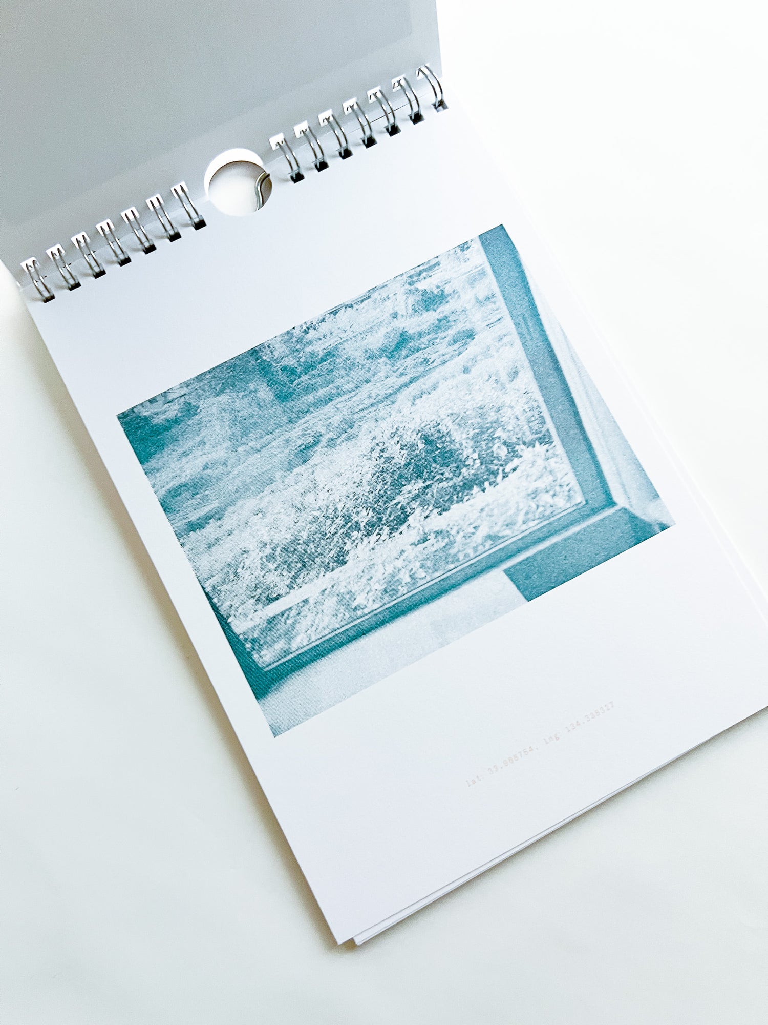 I WAS WALKIN’ & SLEEPIN’ IN 2026 CALENDAR / UMA / design farm