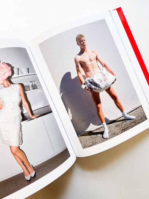 Chez Walti Photographs 2000–2022 / Walter Pfeiffer