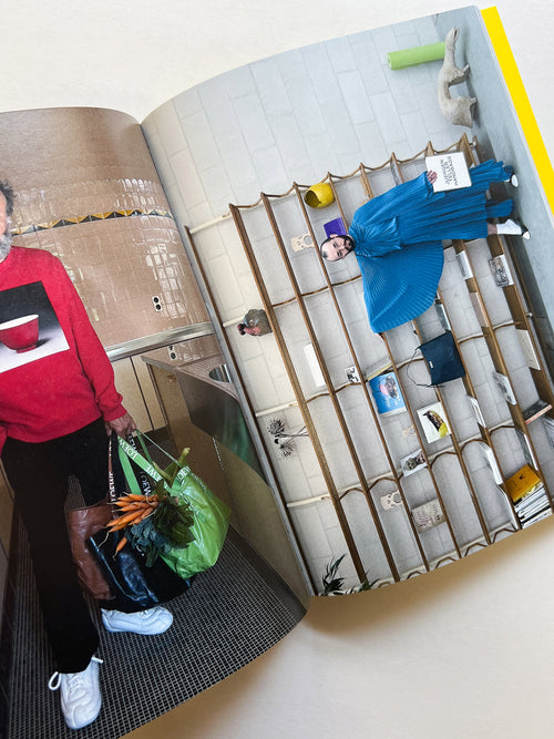 More Handbags / Juergen Teller