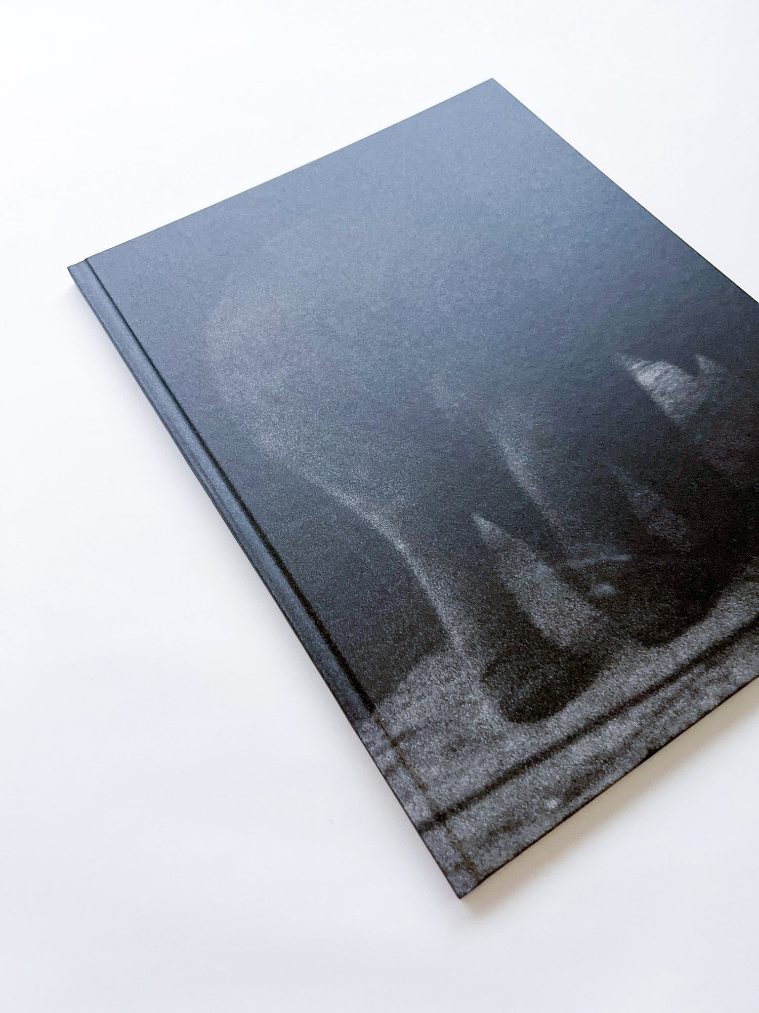 Entendue / Charlotte Dumas