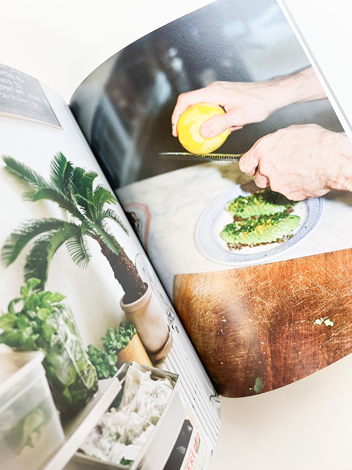 A PLACE FOR DAYTIME COOKING / Atelier September