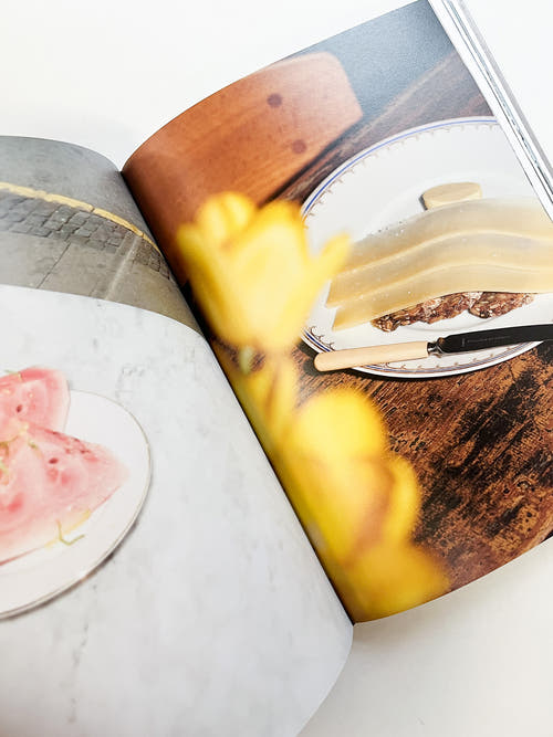 A PLACE FOR DAYTIME COOKING / Atelier September