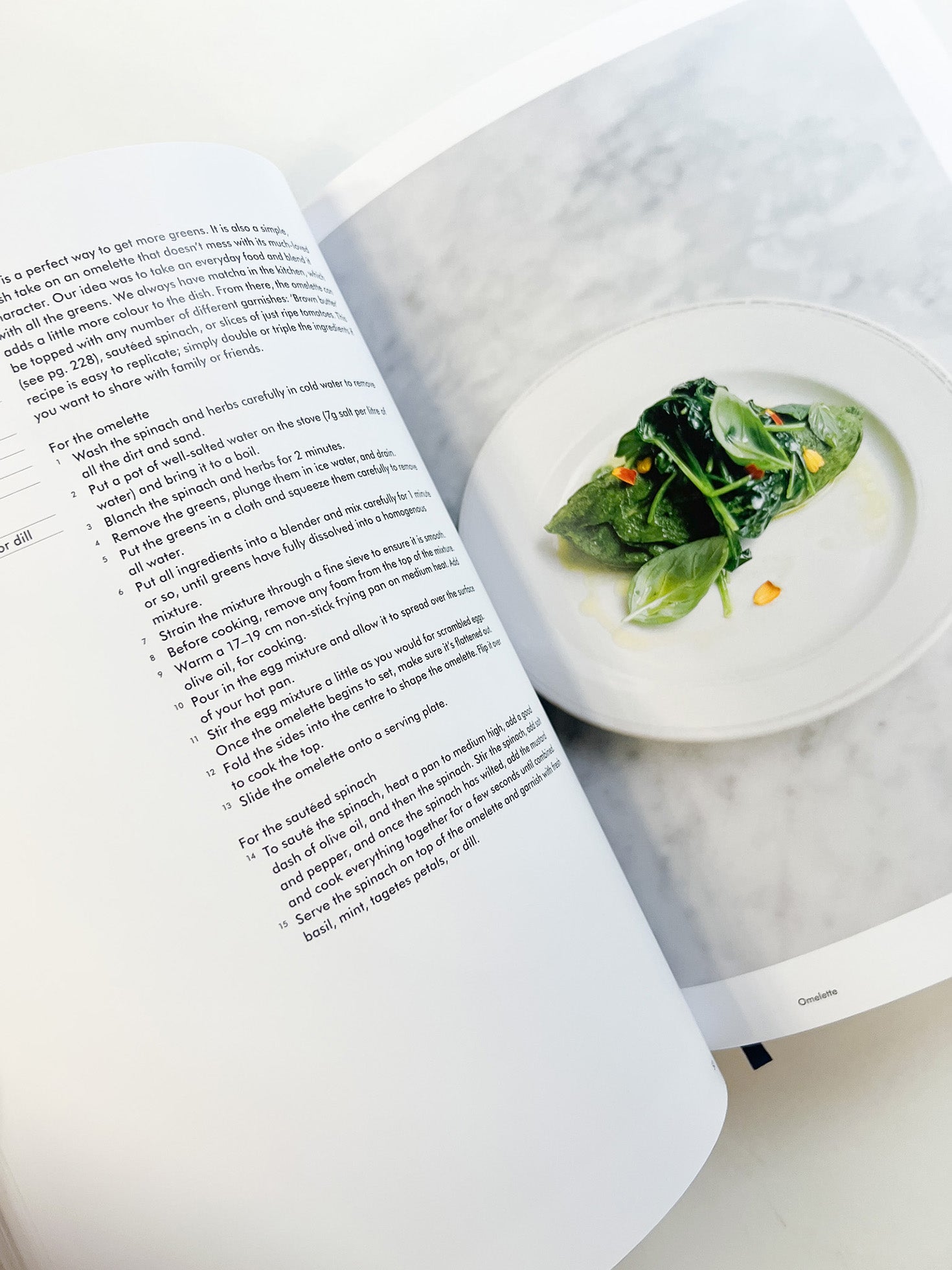 A PLACE FOR DAYTIME COOKING / Atelier September