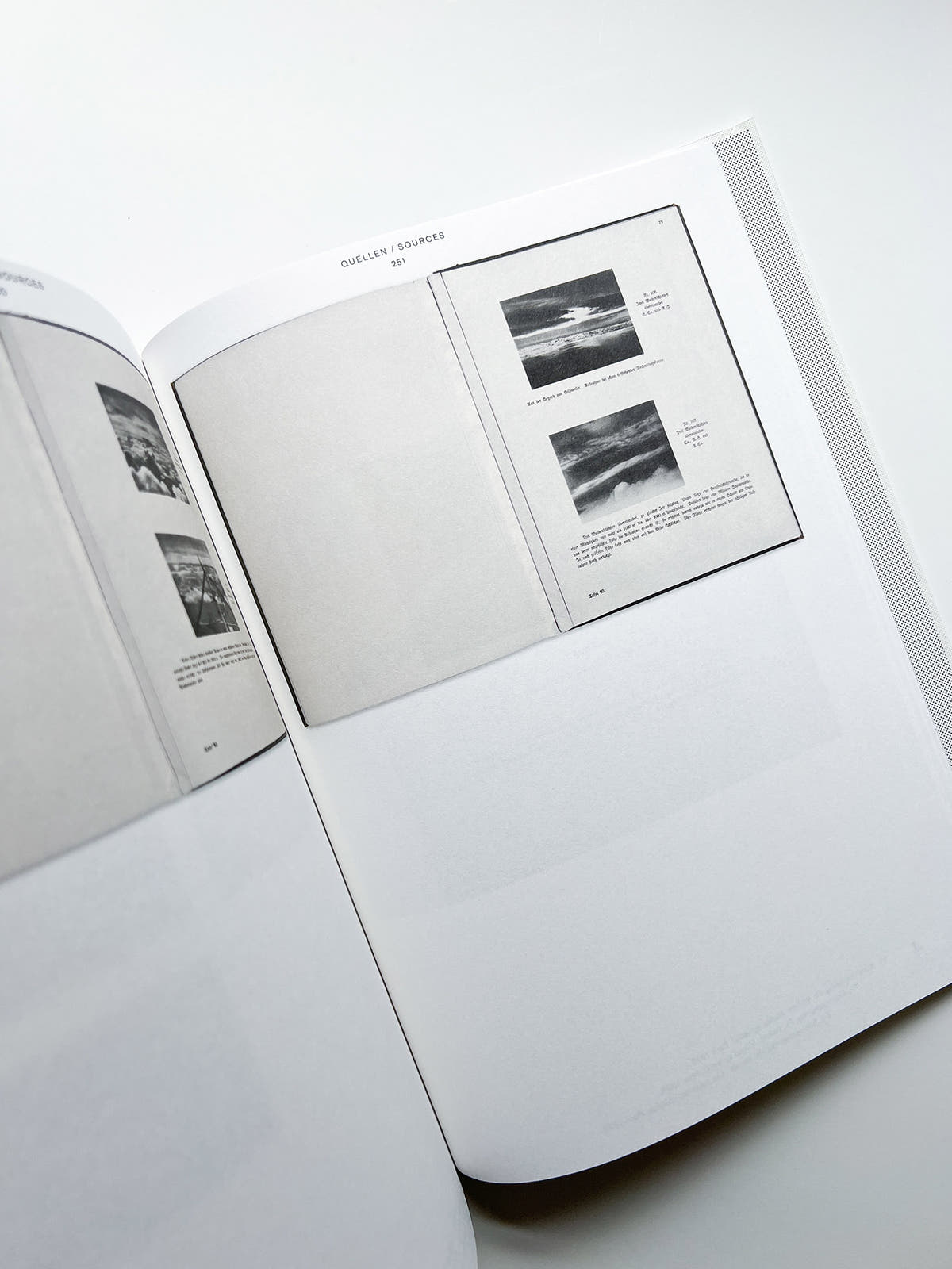 CLOUD STUDIES / Helmut Völter