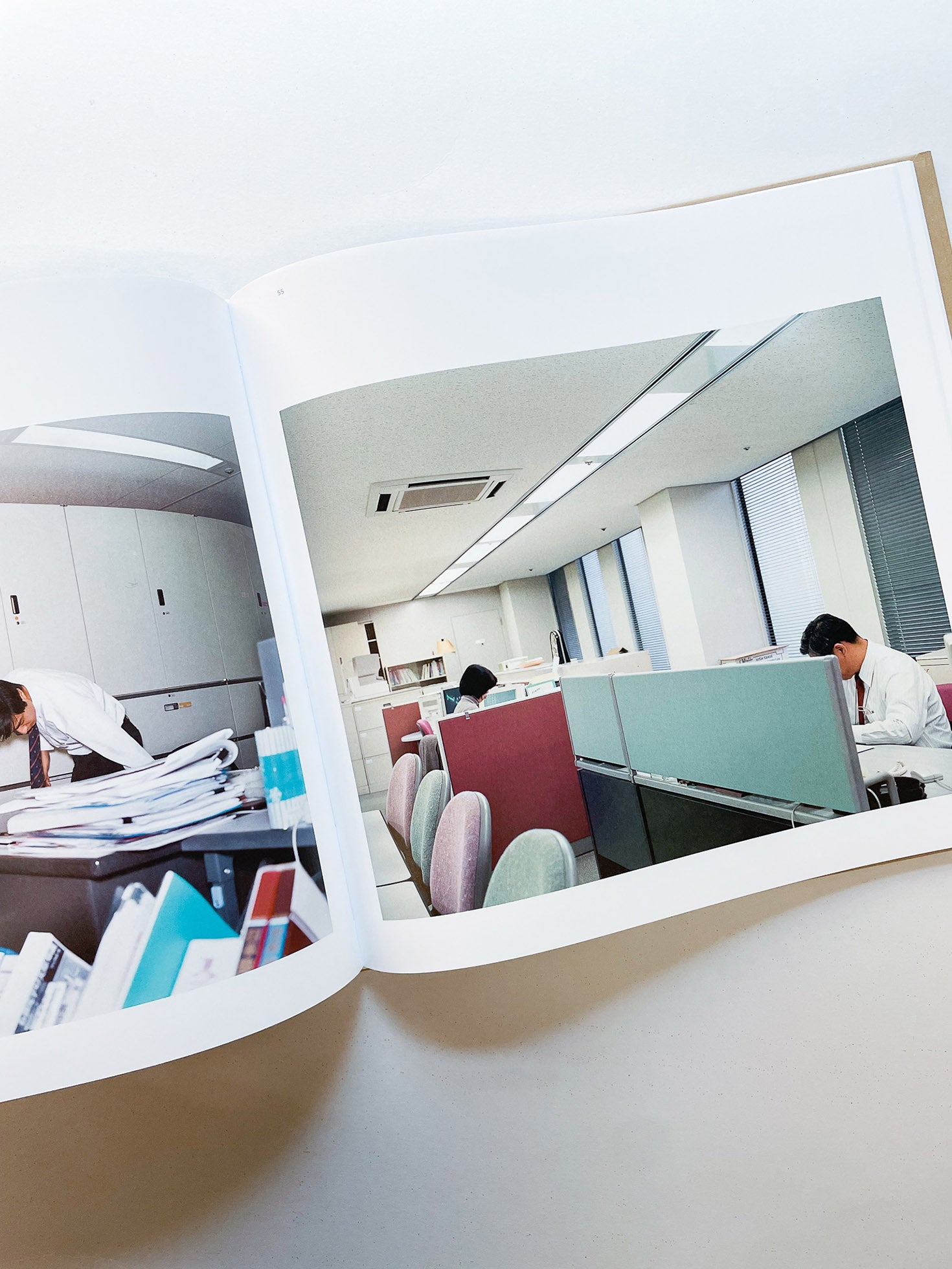 OFFICE / LA OFFICE / Lars Tunbjörk