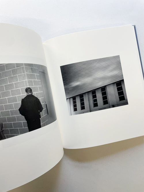 I SHALL SING THESE SONGS BEAUTIFULLY / Yorgos Lanthimos