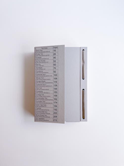 Anti-Environments / Luis Adrian Borchardt