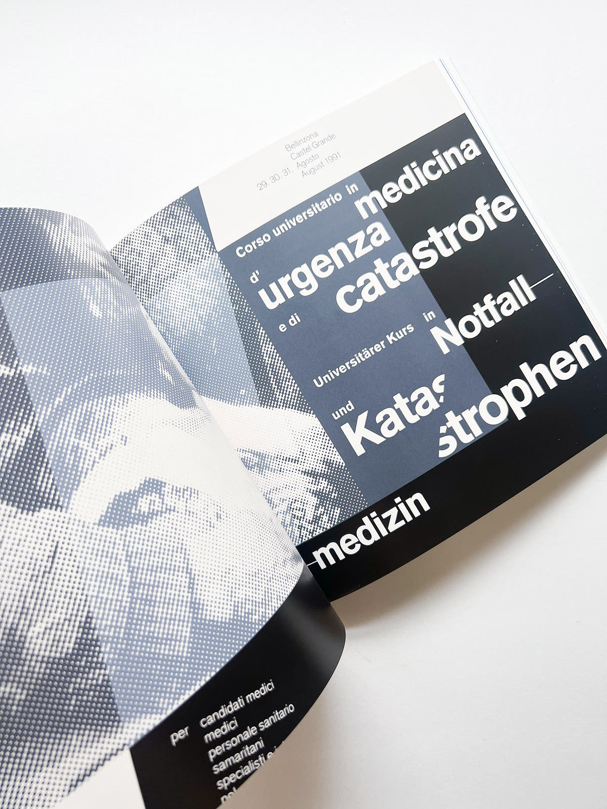 Fifty years of paper 1961-2011 / Bruno Monguzzi