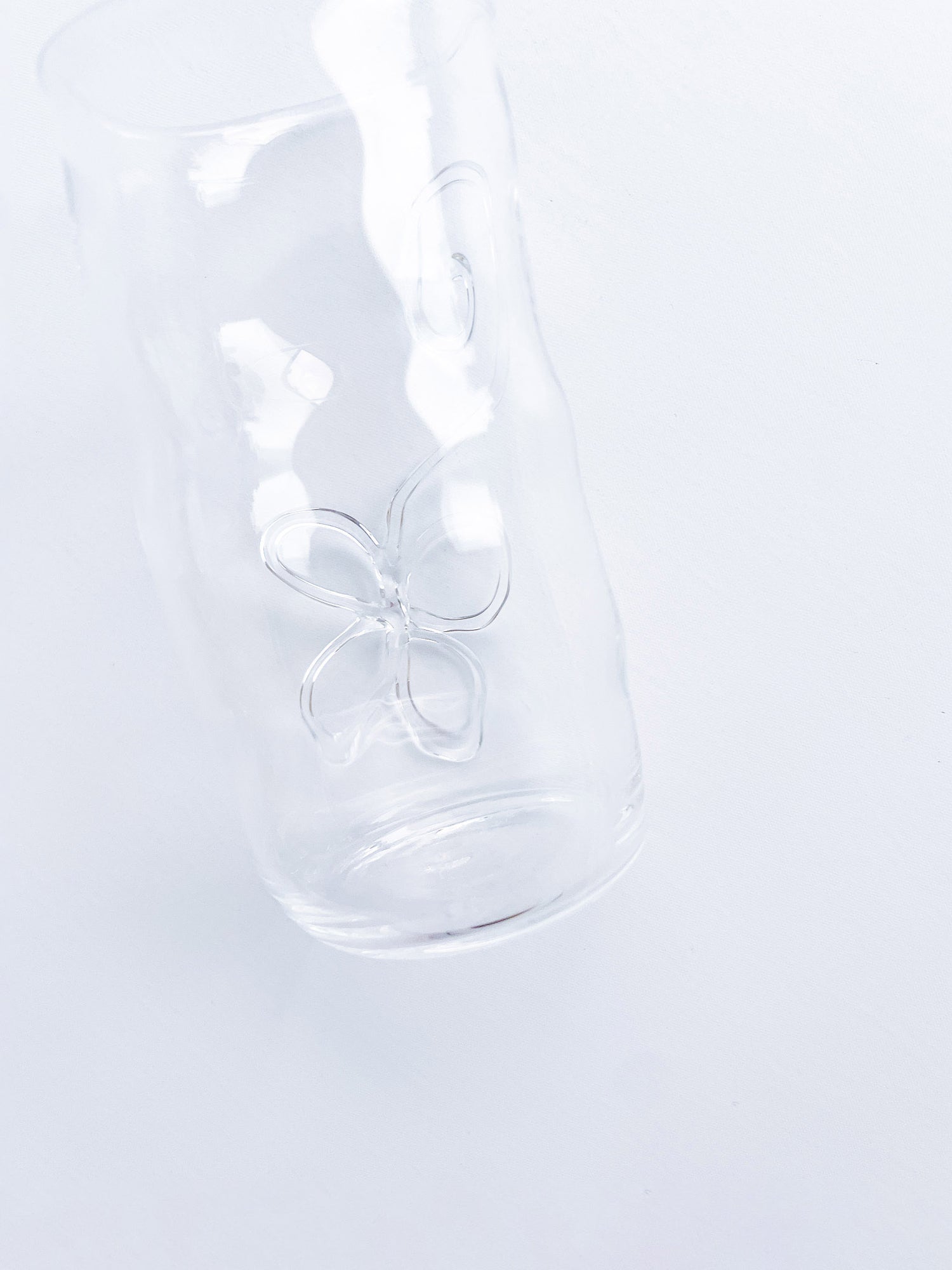 Drawing Cup: Clover