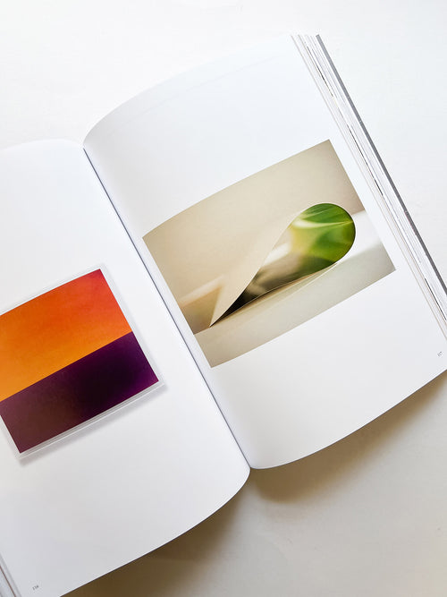 WOLFGANG TILLMANS: THINGS MATTER, DINGE ZÄHLEN / Wolfgang Tillmans