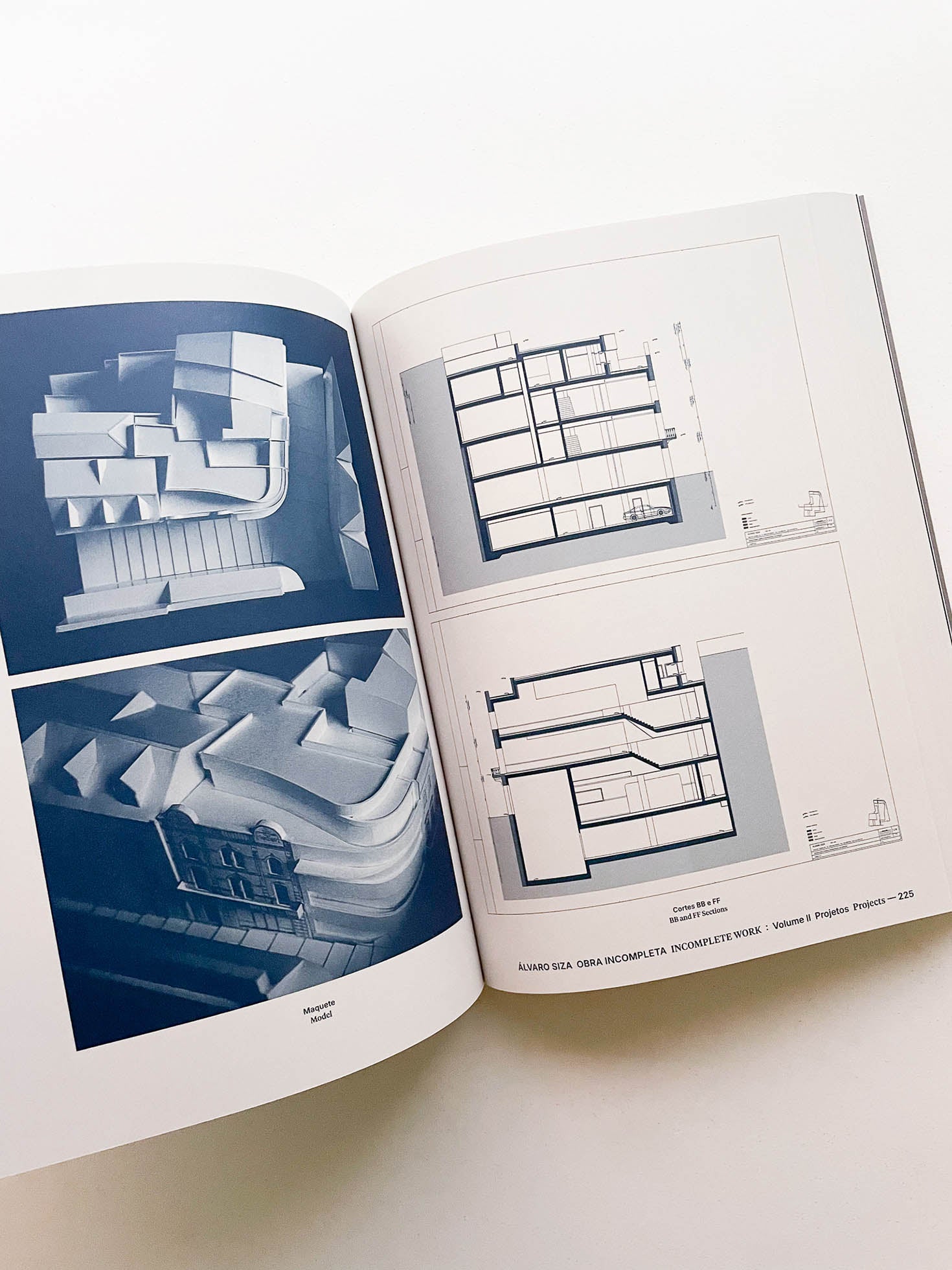 Incomplete Work / Álvaro Siza