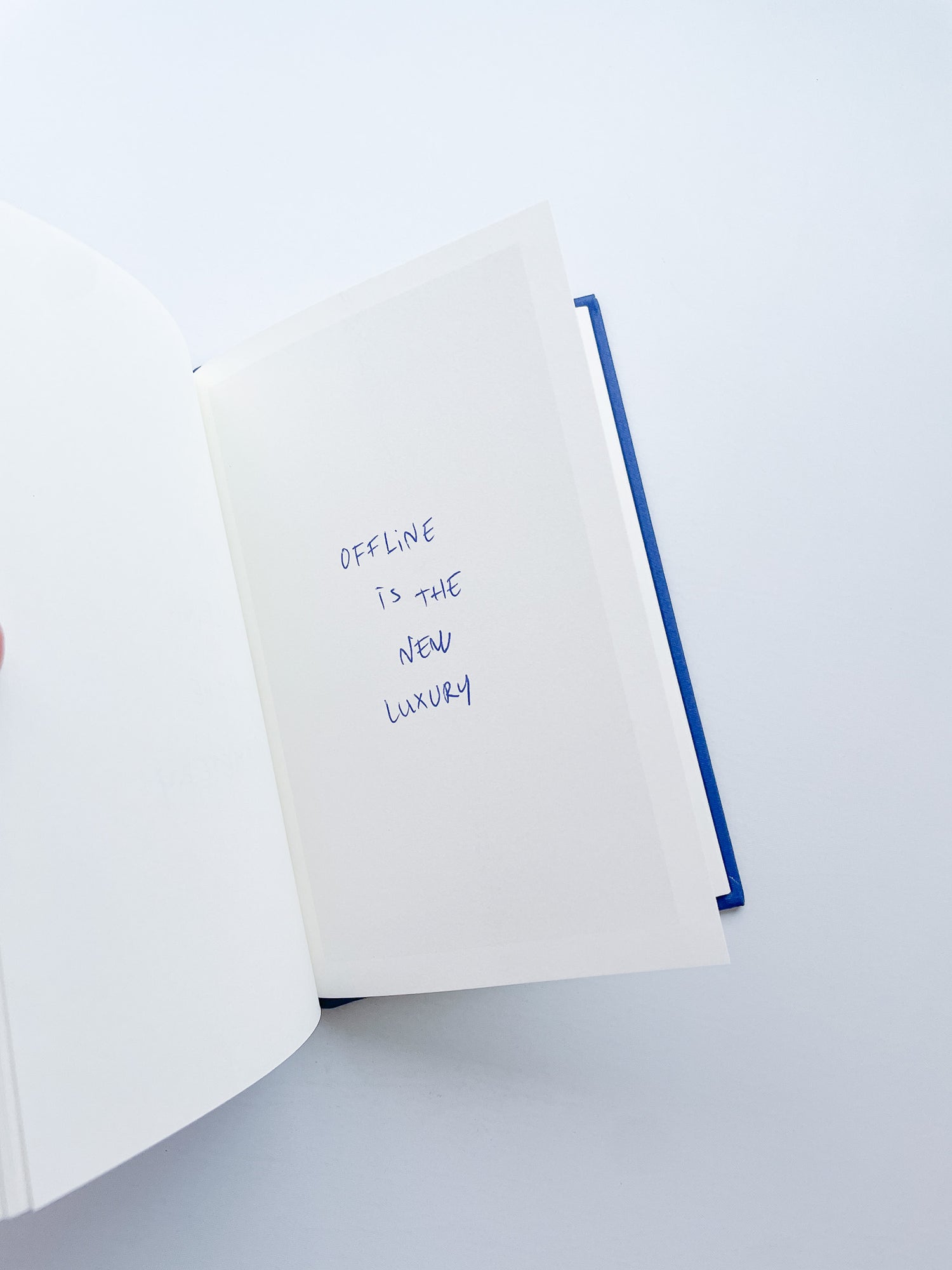 I Have No Idea What I'm Doing Out of Bed / Thomas Lélu
