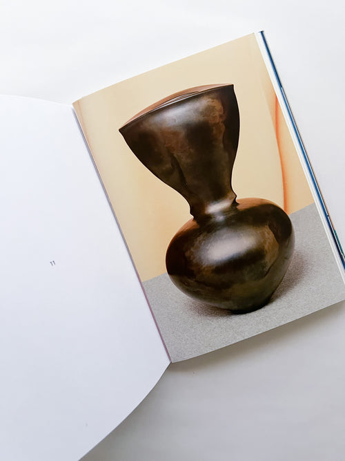 The Journey of Things (v.4) / Magdalene Odundo