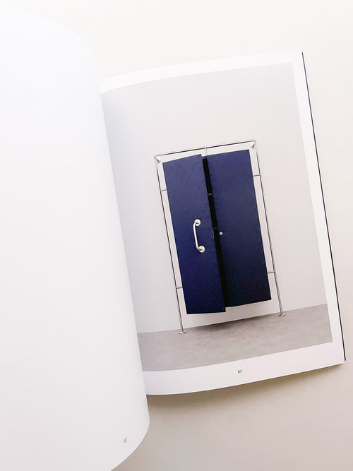 LA CASA DENTRO / Formafantasma [NUMBERED]