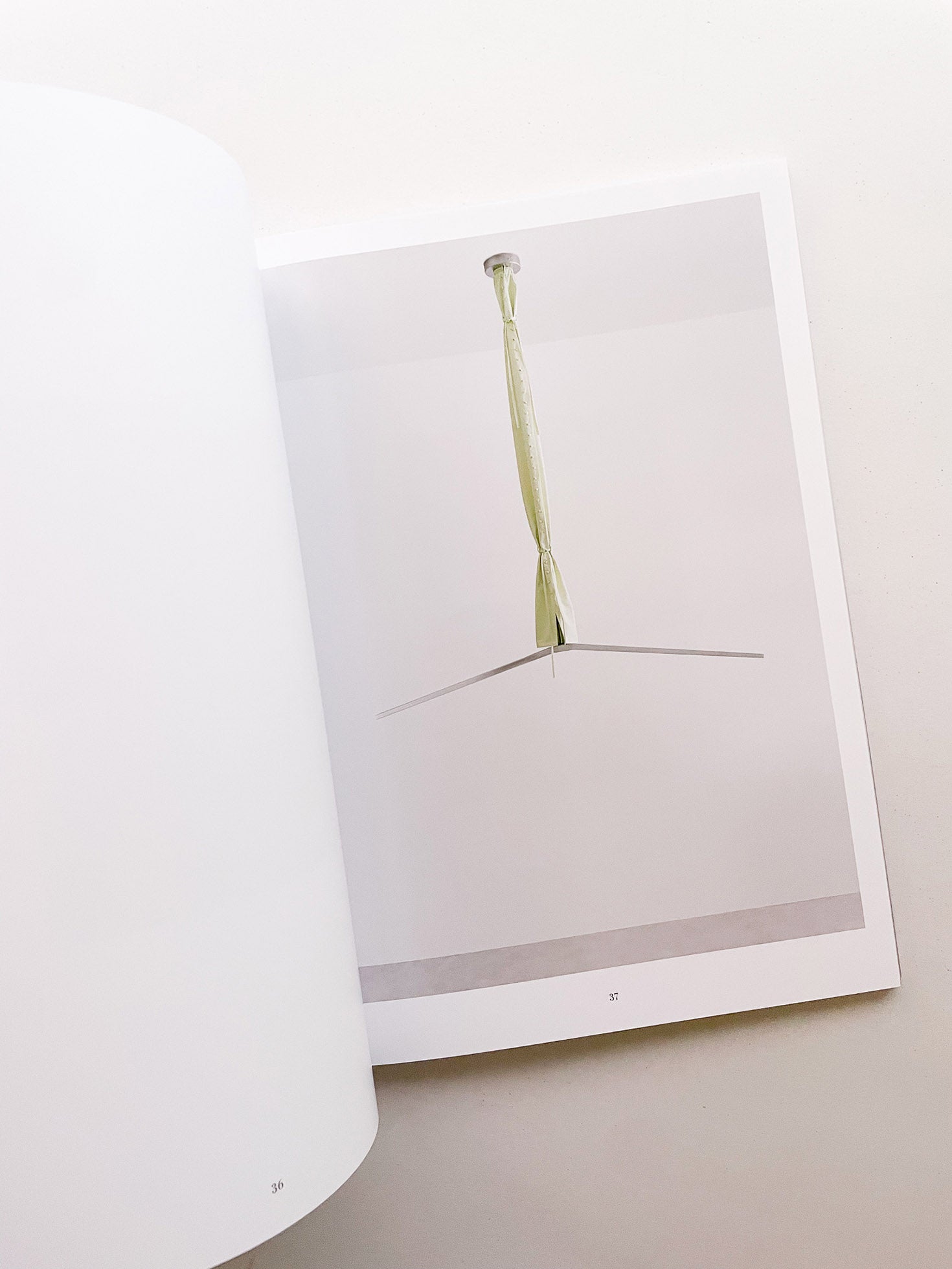 LA CASA DENTRO / Formafantasma [NUMBERED]