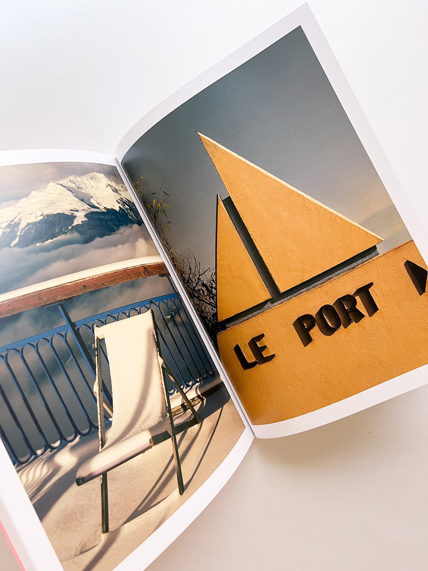 DISTANCES VOL.III / Romain Laprade