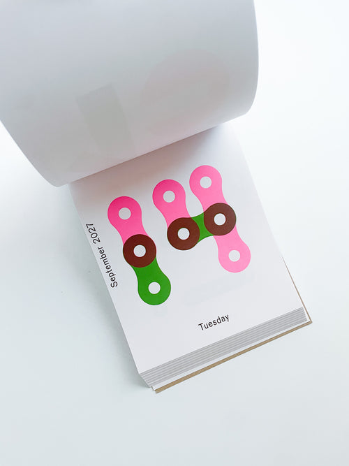 Every day is a new day 2027 / Karel Martens