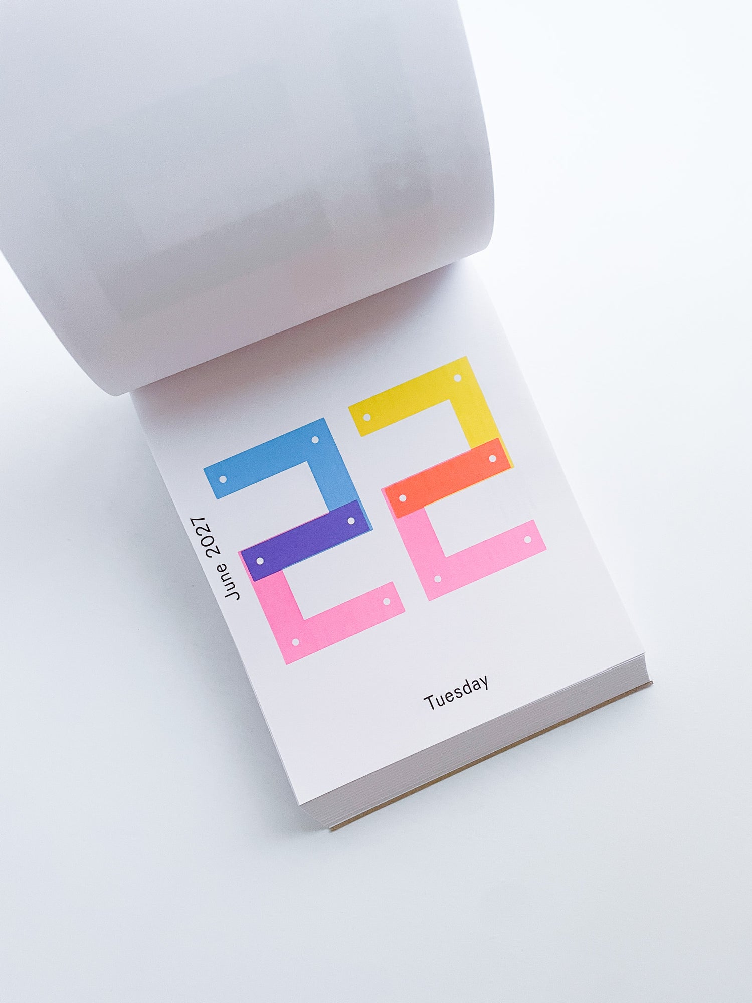 Every day is a new day 2027 / Karel Martens