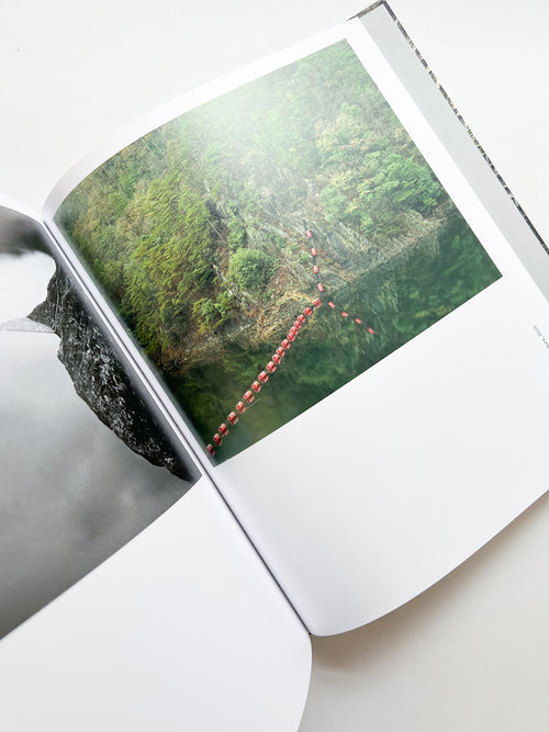 JAPAN / Toshio Shibata [SIGNED]