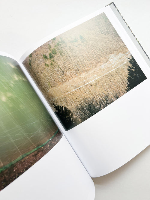 JAPAN / Toshio Shibata [SIGNED]