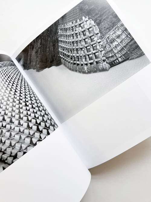 JAPAN / Toshio Shibata [SIGNED]