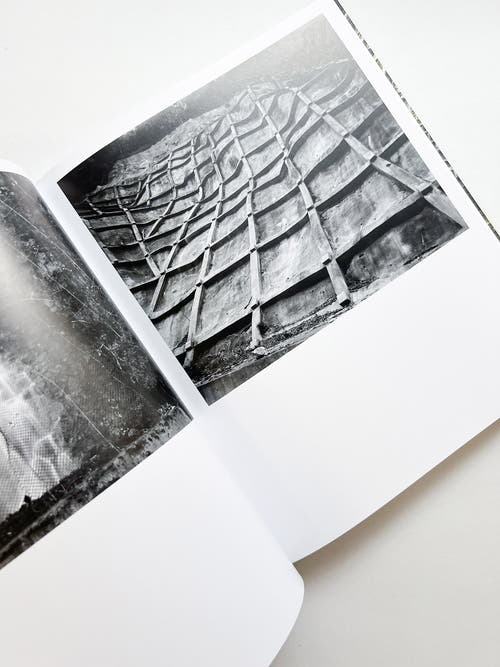 JAPAN / Toshio Shibata [SIGNED]