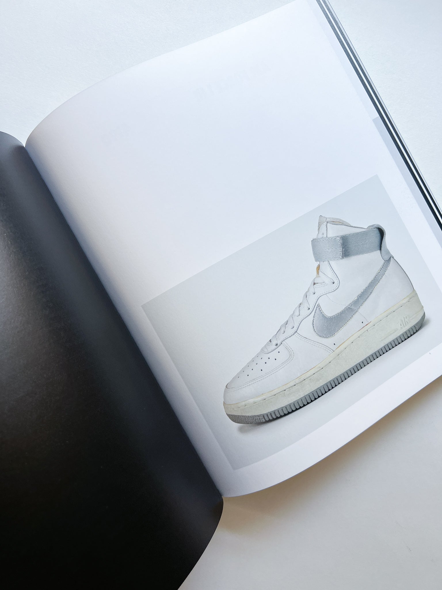 Virgil Abloh. Nike. ICONS - 本屋青旗 Ao-Hata Bookstore