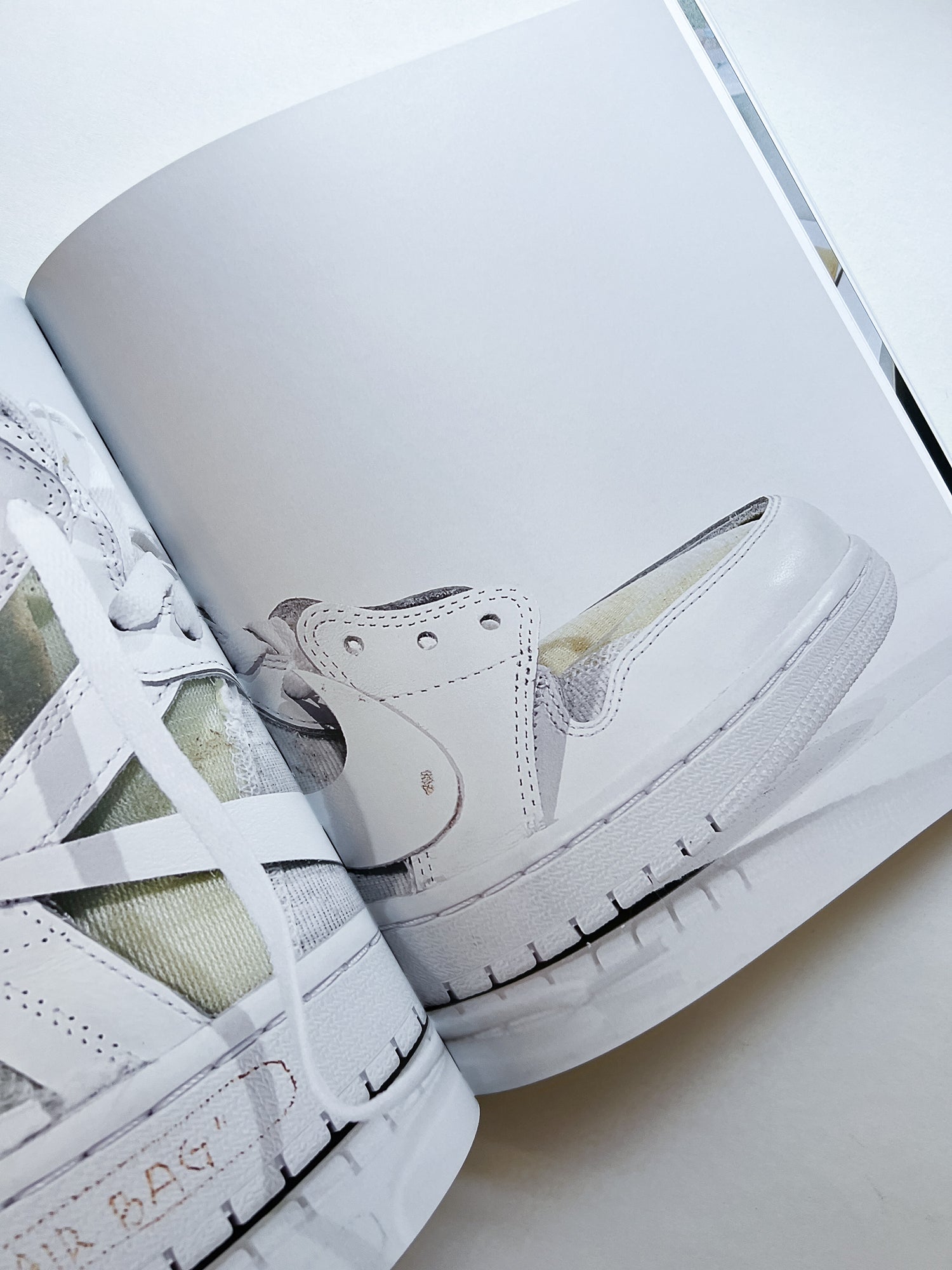 Virgil Abloh. Nike. ICONS