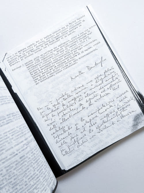 RE-MATERIALIZATION OF LANGUAGE. 1978–2022