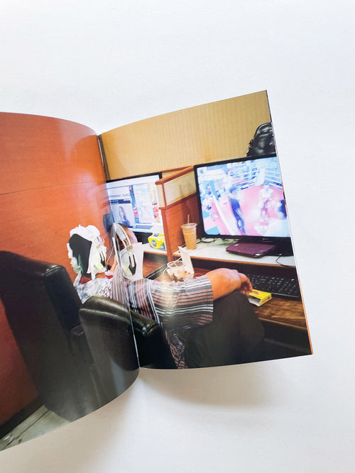 INTERNET CAFE! PANDA / Chih-Hsien Chen