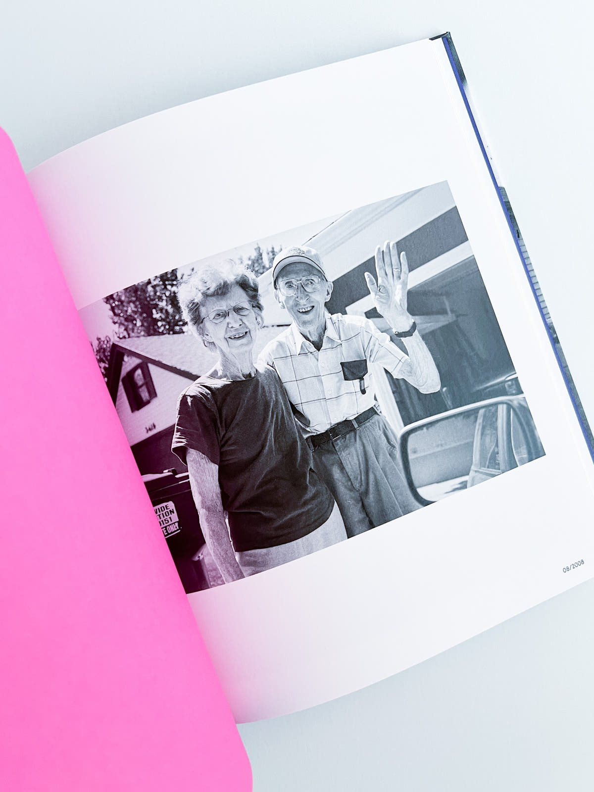 LEAVING AND WAVING / Deanna Dikeman [REPRINTED EDITION]