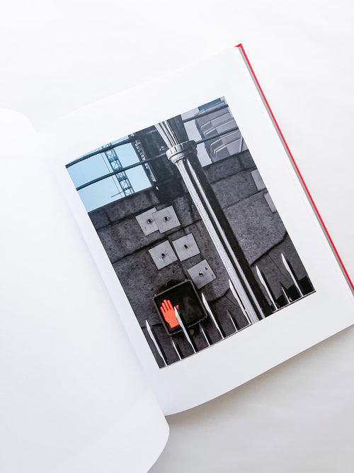 Atlas of Echos / Sarah van Rij