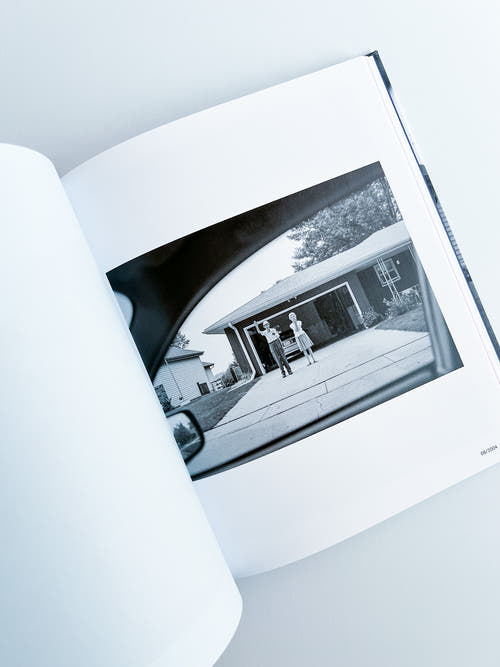 LEAVING AND WAVING / Deanna Dikeman [REPRINTED EDITION]
