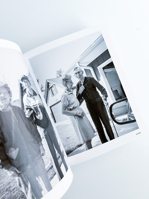 LEAVING AND WAVING / Deanna Dikeman [REPRINTED EDITION]