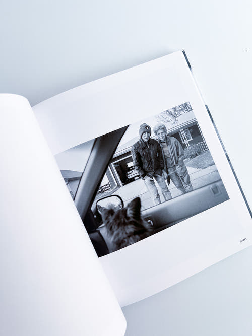 LEAVING AND WAVING / Deanna Dikeman [REPRINTED EDITION]