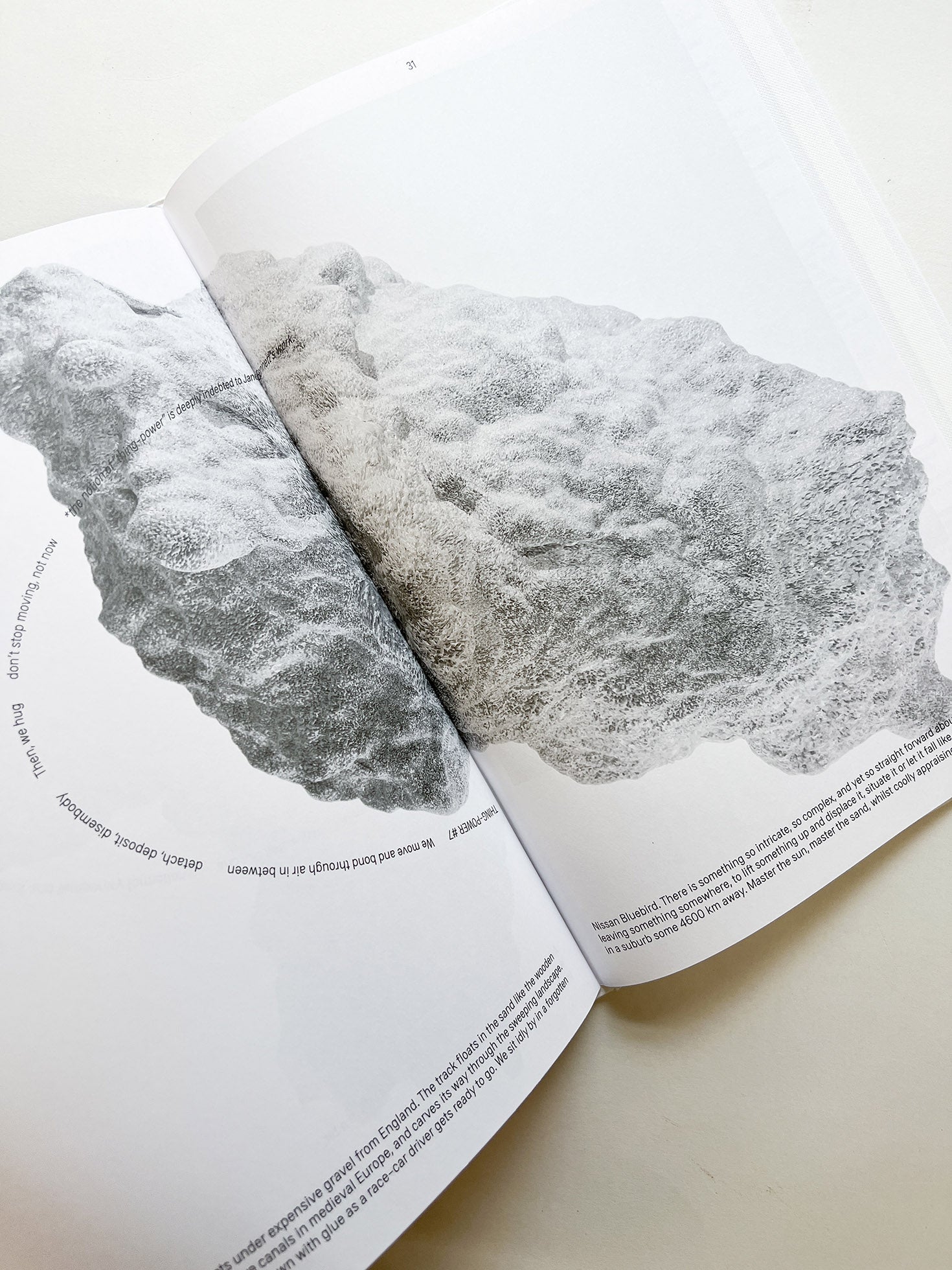 Like dust before it falls / Márk Redele