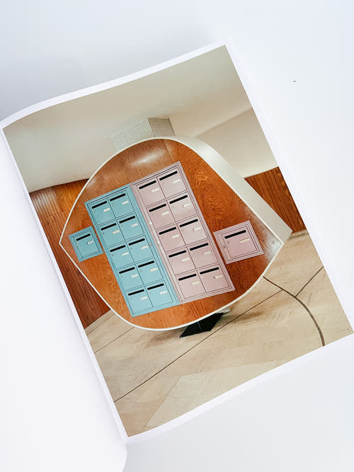 HALLWAYS / Romain Laprade