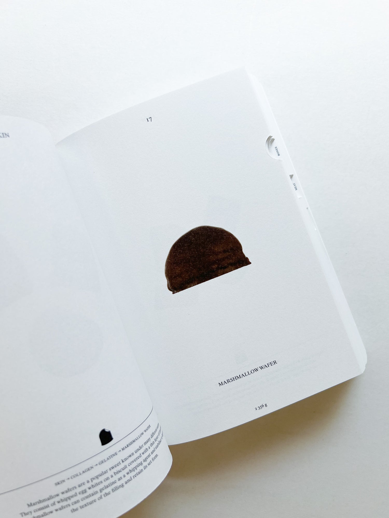 PIG 05049 / Christien Meindertsma [2022 7th edition]