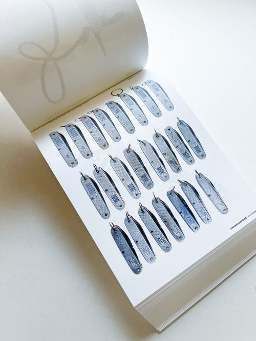 Checked Baggage [2nd and last edition] / Christien Meindertsma